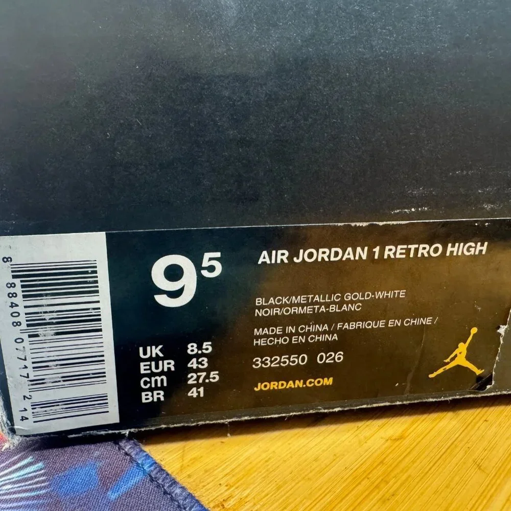 Size 9.5‎ Nike Air Jordan 1 Retro High Black Gold White Sneaker Shoes 332550-026